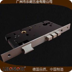 三桿鎖體防盜性強嗎？