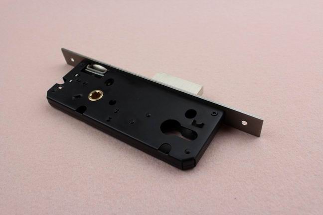 3585碰珠防風(fēng)鎖體哪家好？